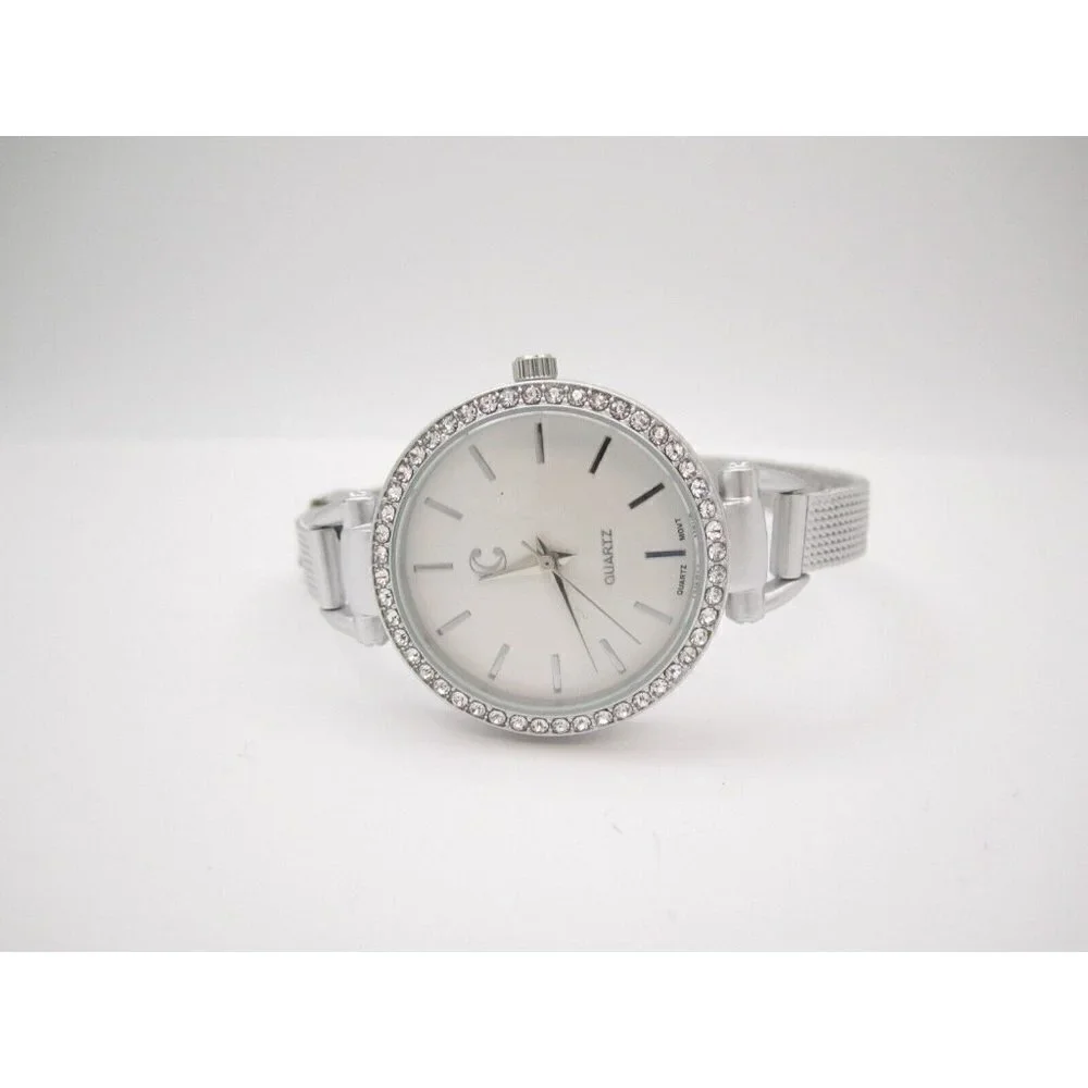 Women Charming Charlie Quartz WR Analog 34mm Dial Causal Round Watch (G413)